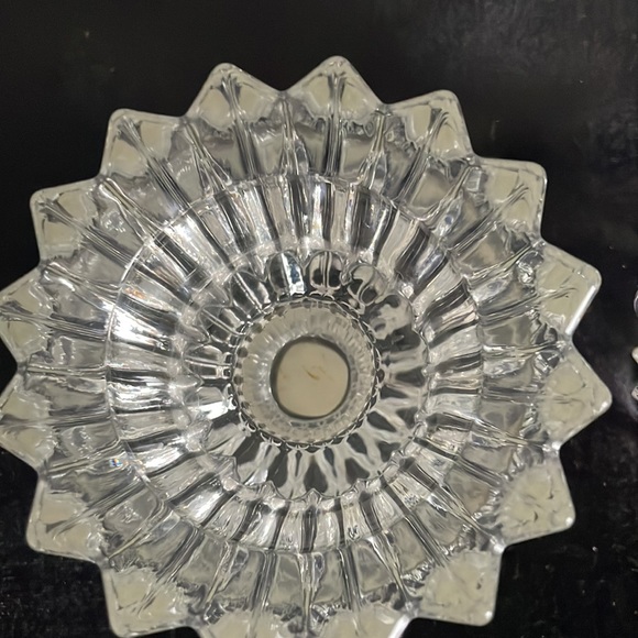 Pair of Mikasa candle holders - Picture 3 of 6